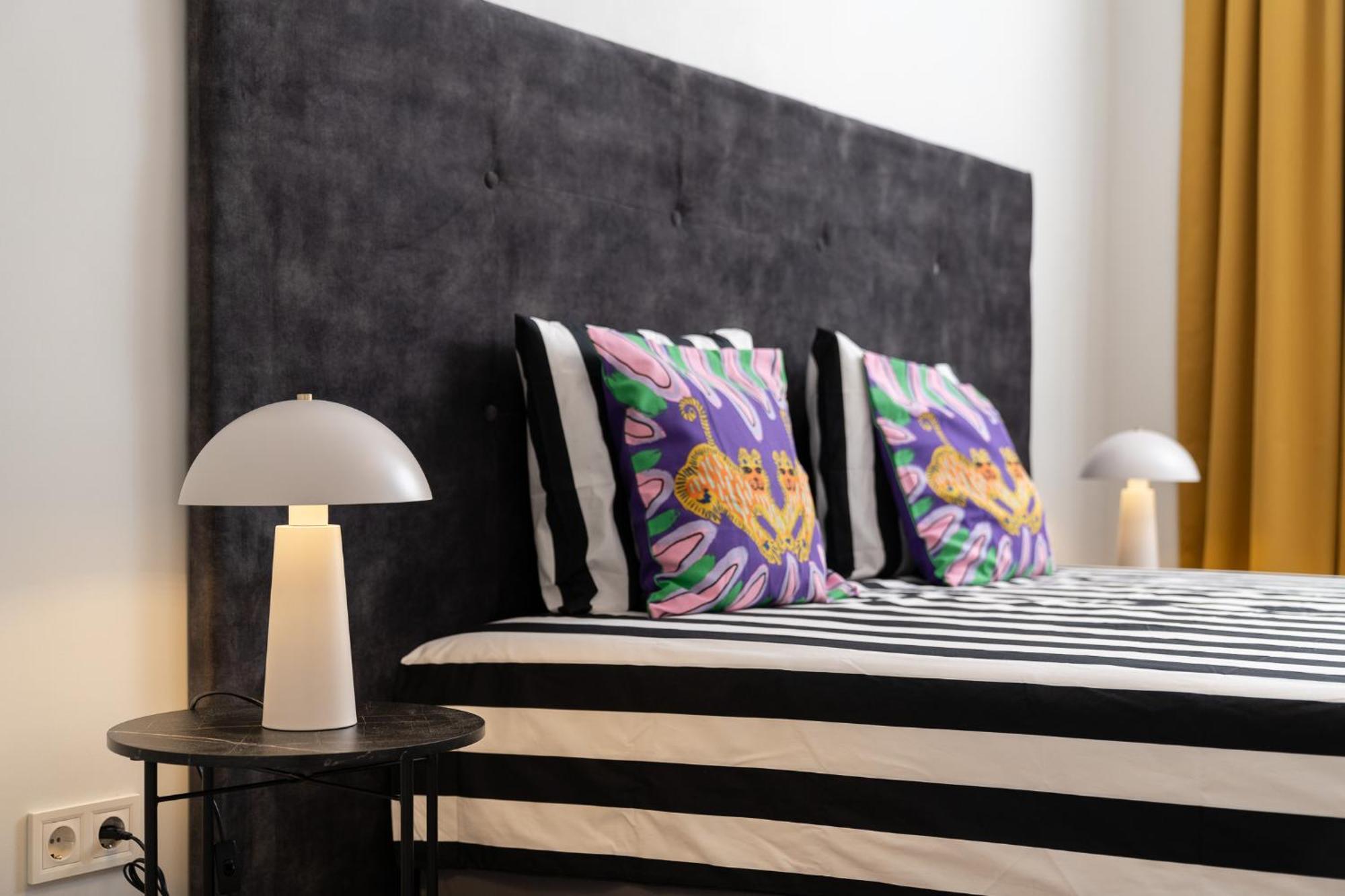 Bright & Sunny Stylish Apt With 2Bdr And 2Bth Sofia Exterior foto